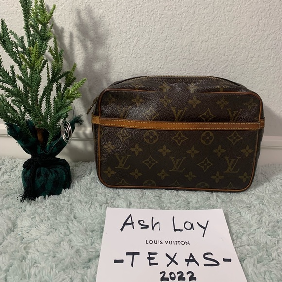 Louis Vuitton Handbags - Compeigne 23